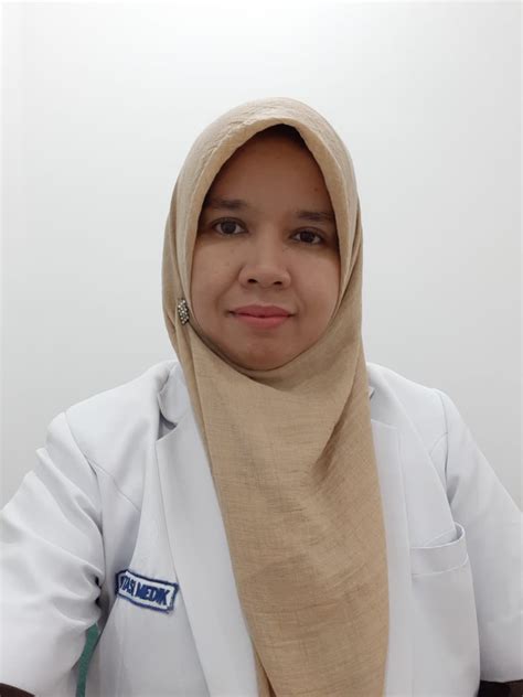 Dr hesty spog samarinda  Kartiwa Hadi, SpOG (K) Onk - Spesialis Kebidanan dan Kandungan 
